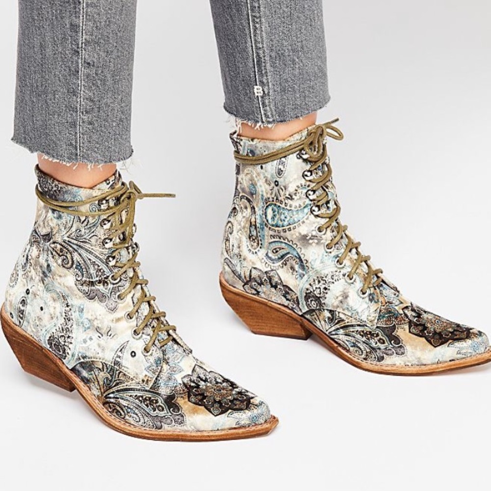 Jeffrey Campbell Grove Lace Up Western Boots - Picture 2 of 8